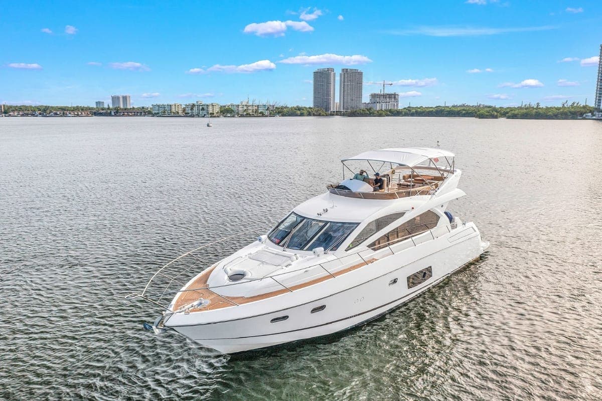 70' Sunseeker 2012