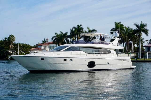 70' Ferretti flybridge 2008